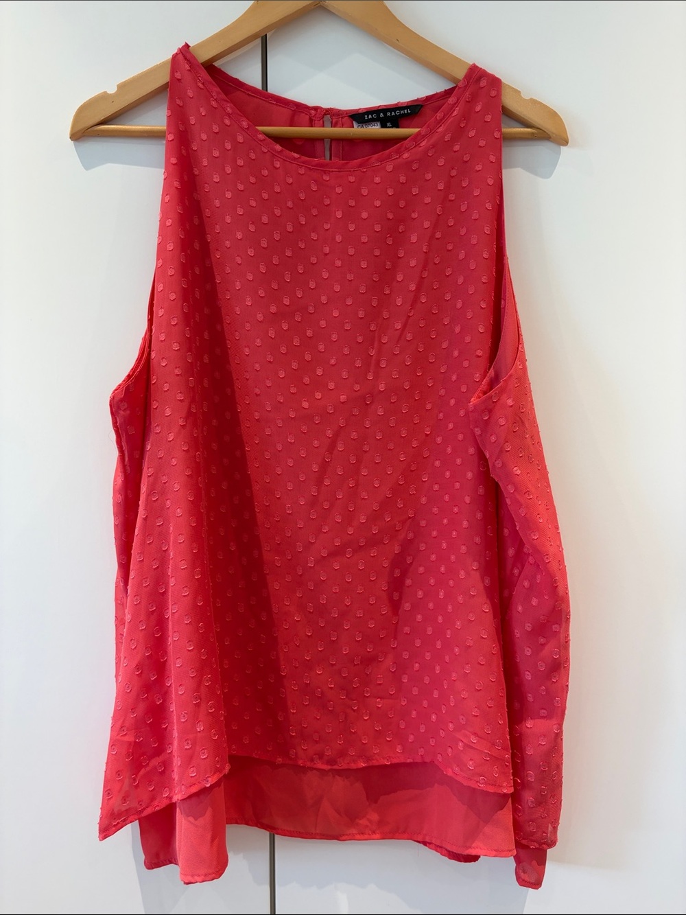 Zac & Rachel Coral Sleeveless Dot-Texture Blouse